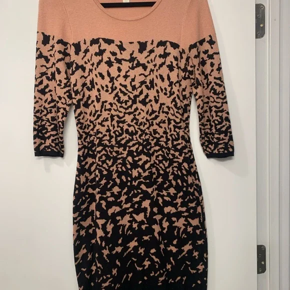 Vintage Boston Proper Elegant Black and Tan 3/4 Sleeve Dress - Picture 2 of 4